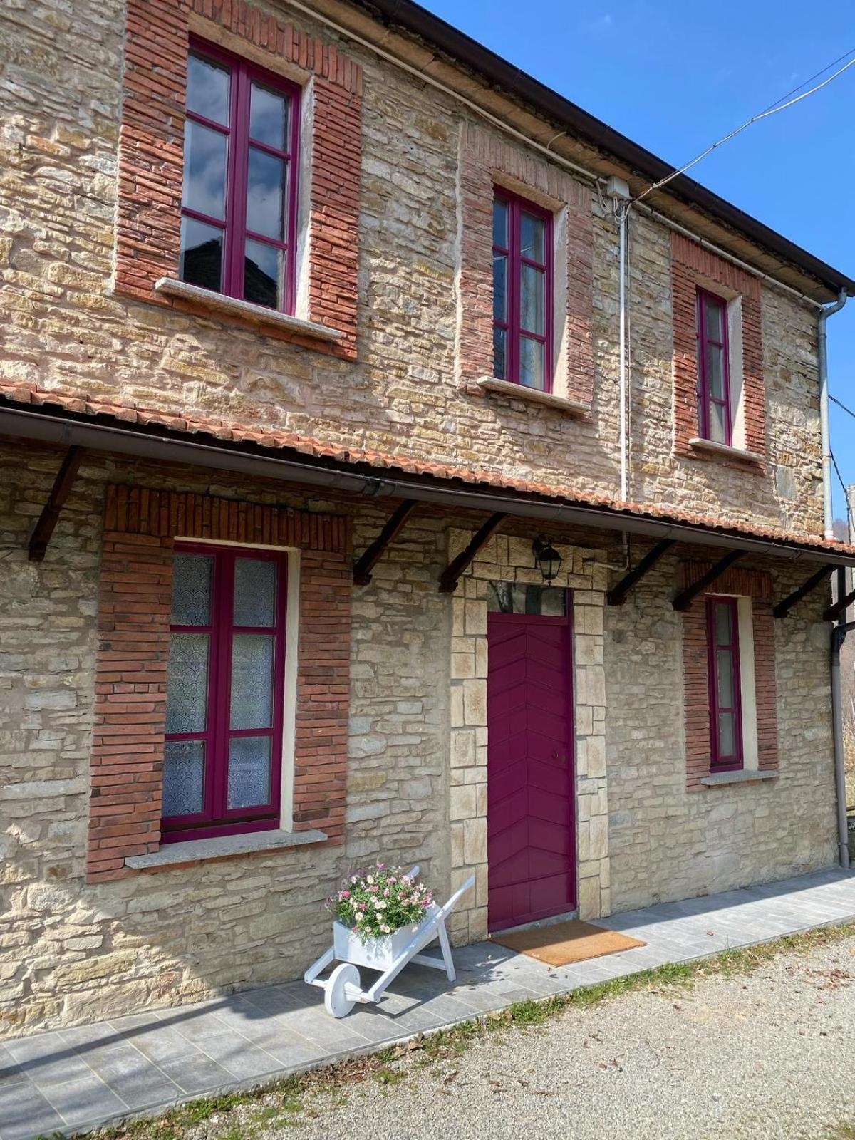 La Lupa E L'Orso Bed & Breakfast Berceto Exterior photo