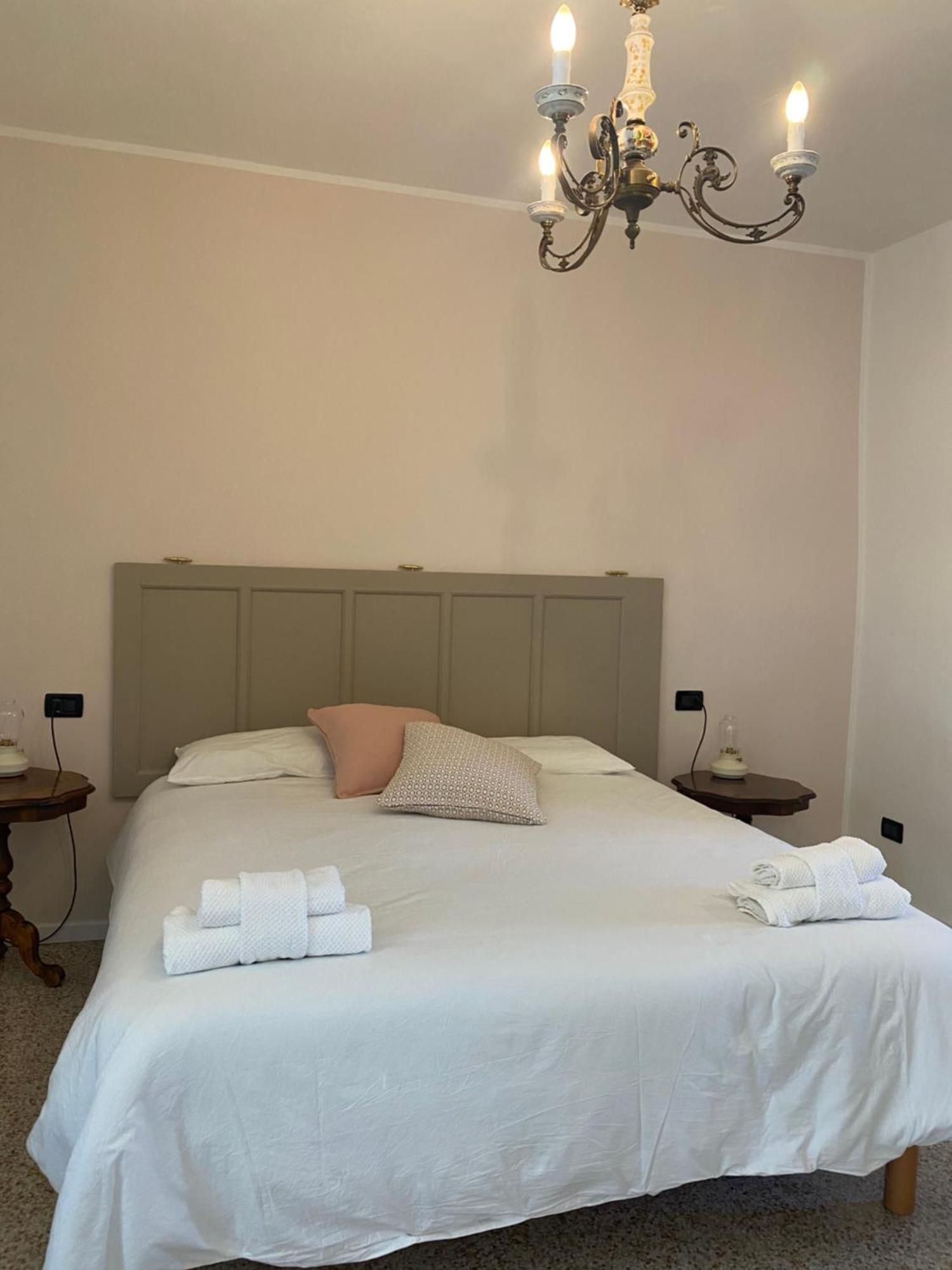 La Lupa E L'Orso Bed & Breakfast Berceto Exterior photo